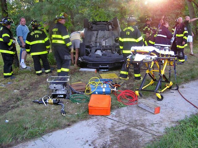 MVA Car Rollover into tree 8-31-04